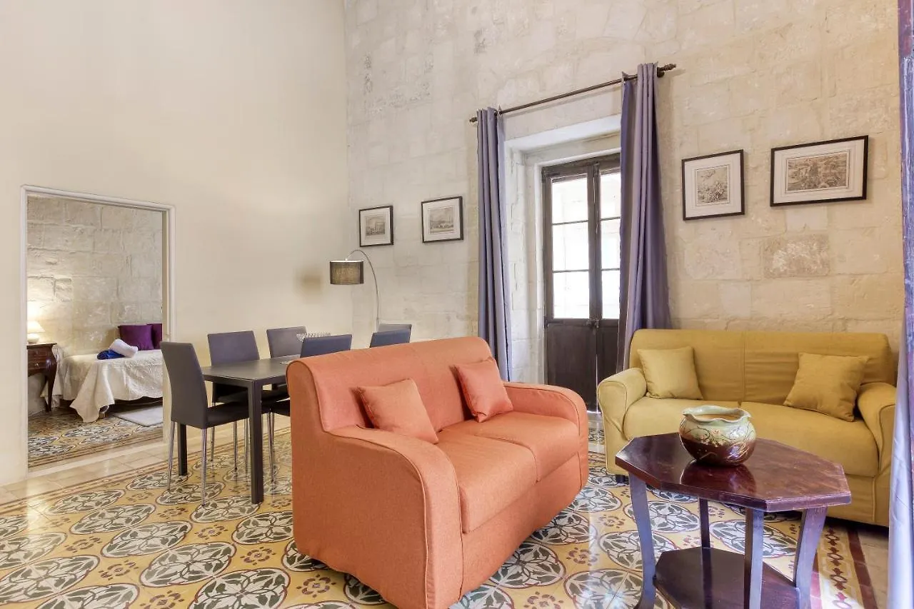 Vlt214- Valletta 2 Bedroom Townhouse Casa vacanze