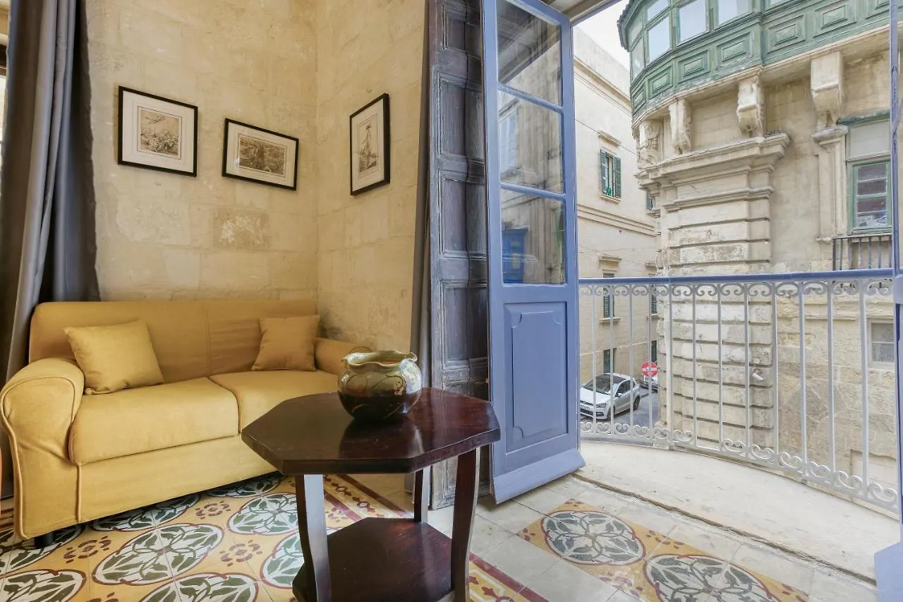 Vlt214- Valletta 2 Bedroom Townhouse